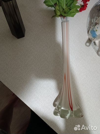 Миниатюрная интерьерная вазочка