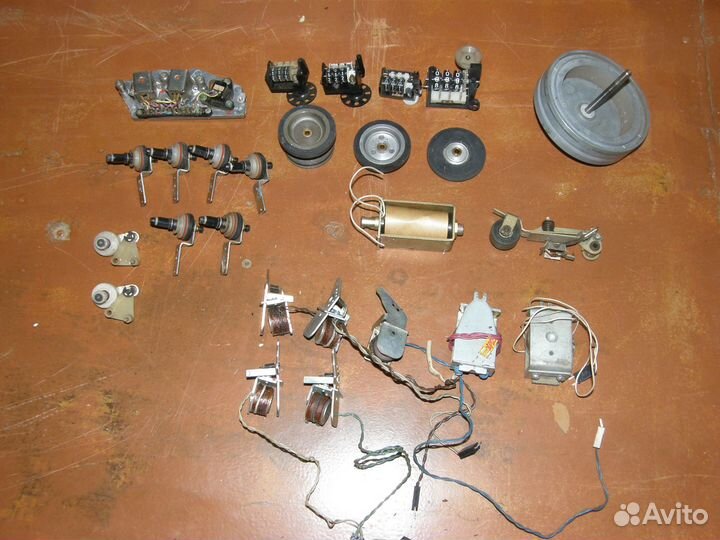 Запчасти на советские магнитофоны