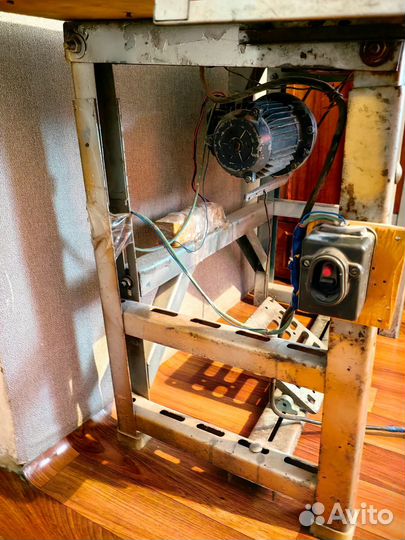 Швейная машинка