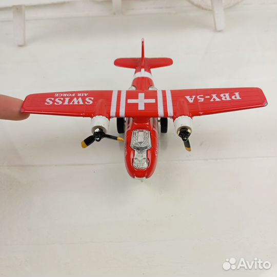 Игрушка самолет модель Consolidated PBY-5A Catalin