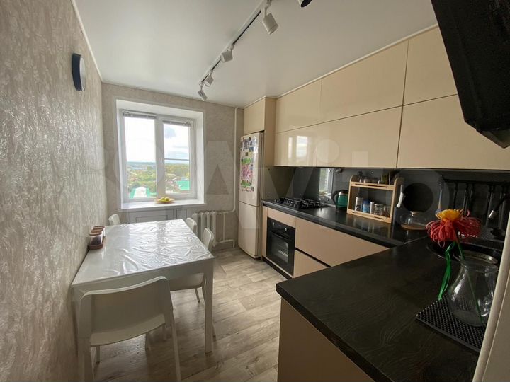 2-к. квартира, 46,7 м², 6/9 эт.