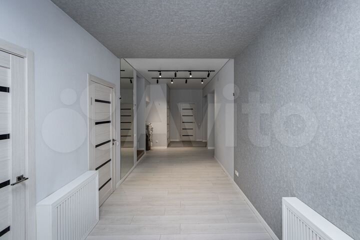 Дом 263,3 м² на участке 7,4 сот.