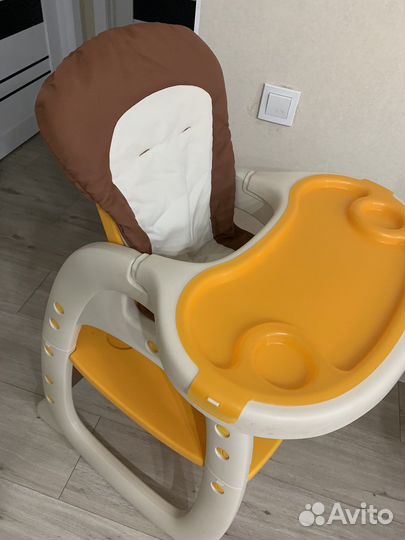 Детский стульчик для кормления Babycare