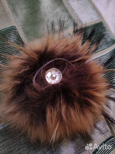 Меховые помпоны