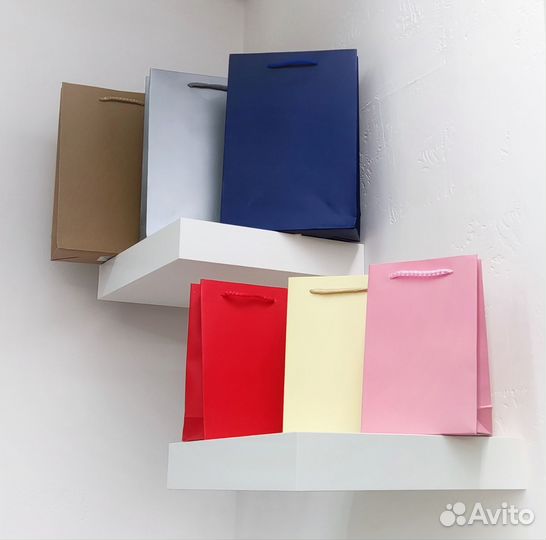 Подарочные пакеты однотонные в ассортименте оптом