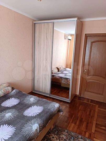 2-к. квартира, 65 м², 3/5 эт.