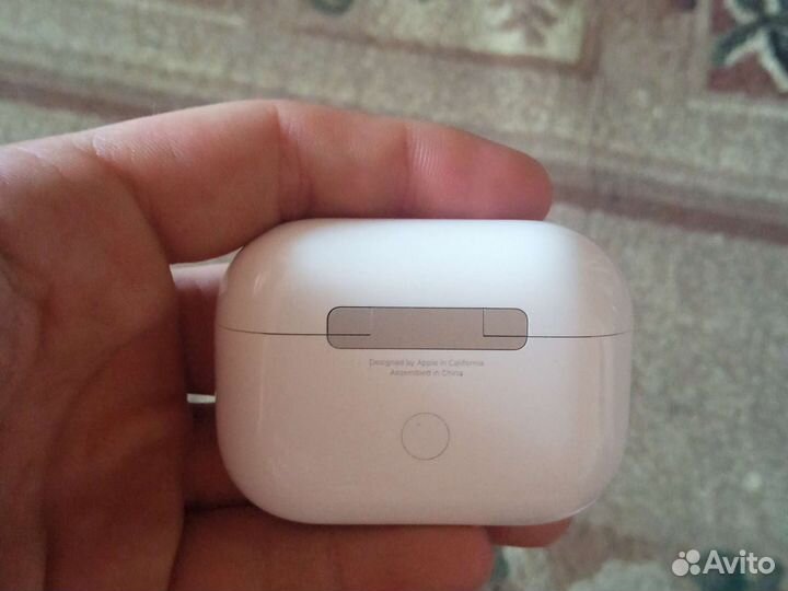 Беспроводные наушники apple airpods