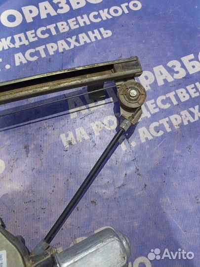 Передний левый стеклоподъемник Ваз Лада 2109