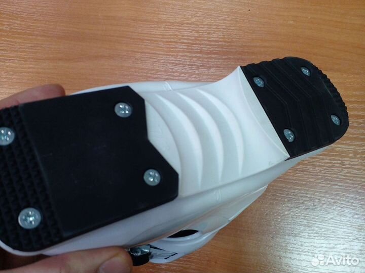 Горнолыжные ботинки дет Salomon T1 girly 17cm