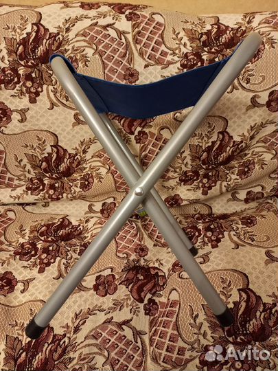 Табурет складной