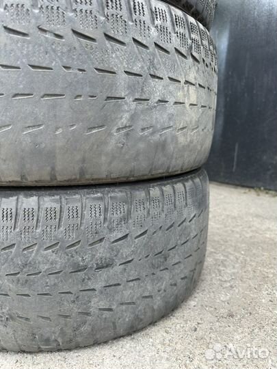 Triangle Snowlink TWT02 225/40 R18