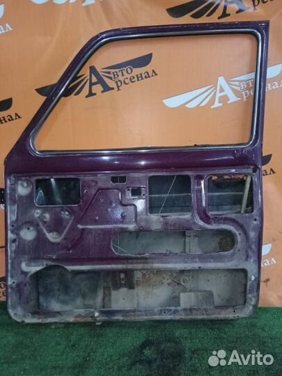 Дверь боковая передняя правая Ваз 2131 2011