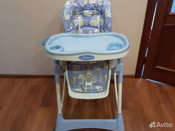 Стульчик для кормления jetem