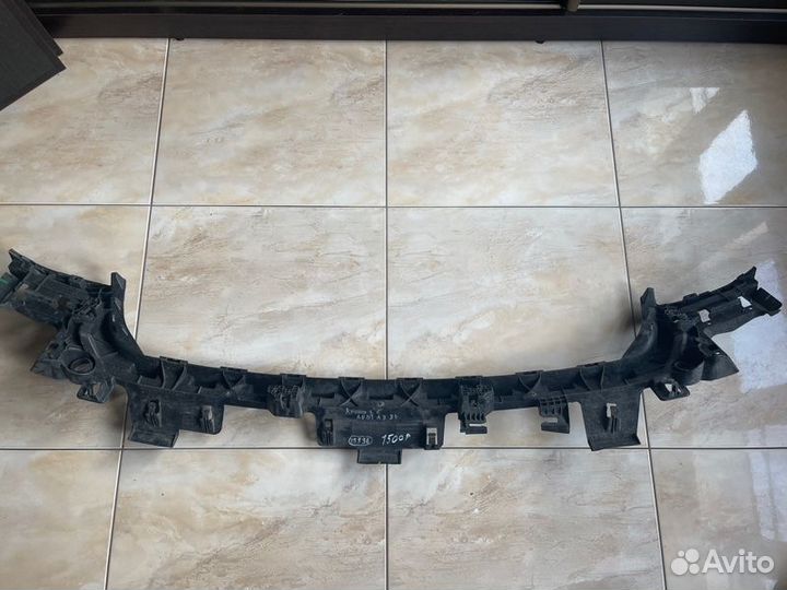 Кронштейн бампера задний Audi A 3 8 V С 2016 По