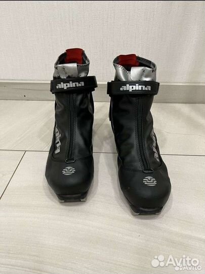 Лыжные ботинки Alpina 42-43