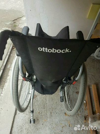 Продам инвалидную коляску