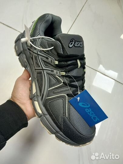 Кроссовки Великаны asics