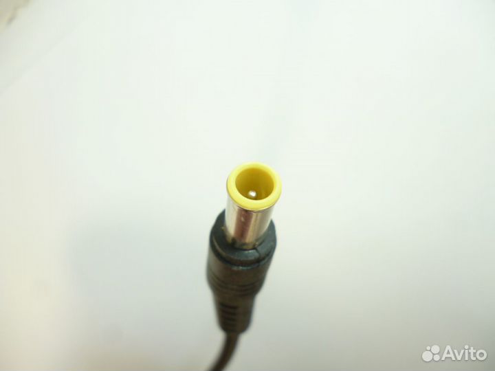 Блок питания для мониторов 25W 14V 1.79A (6.5x4.4)