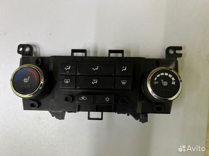 Блок управления климат-контролем Chevrolet Cruze