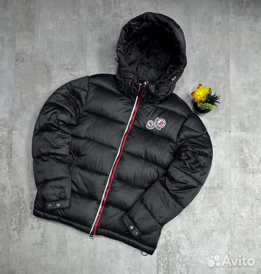 Зимняя куртка moncler