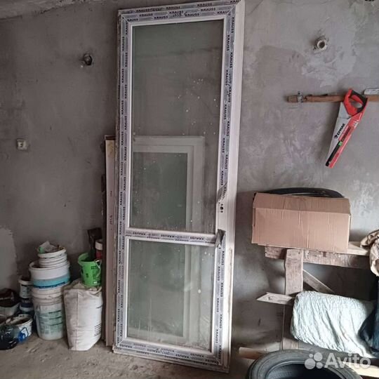 Балконная дверь с окном бу пвх