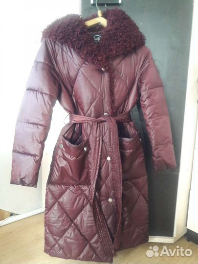 Пуховик женский