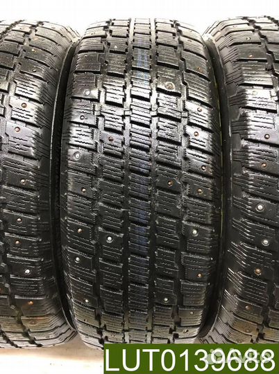 Cooper Weather-Master S/T 2 225/60 R17 99T