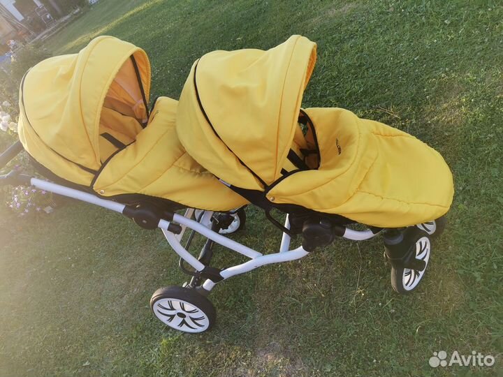 Коляска для двойни для погодок
