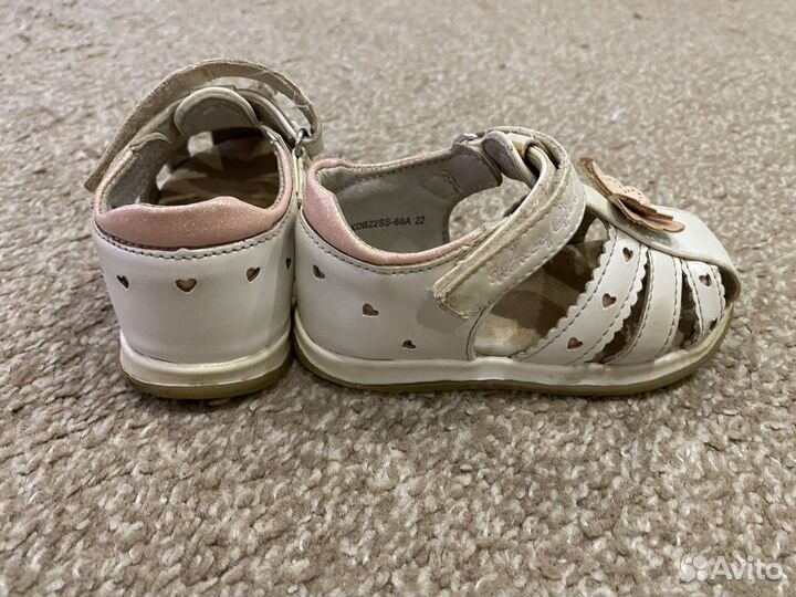 Сандали для девочки