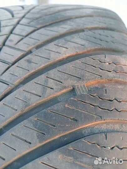Goodyear Vector 4Seasons Gen-2 225/45 R17