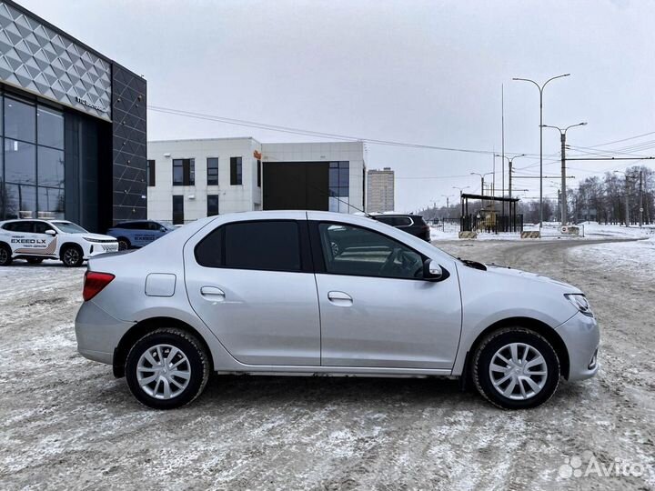 Renault Logan 1.6 AT, 2015, 44 911 км