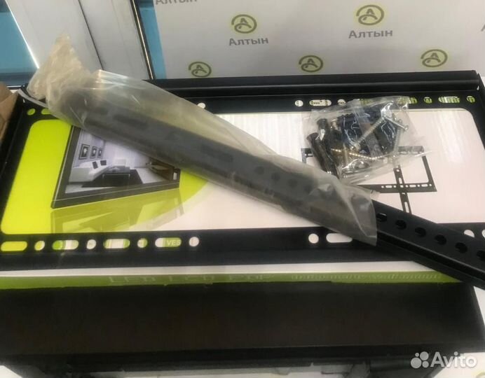 Кронштейн для телевизора