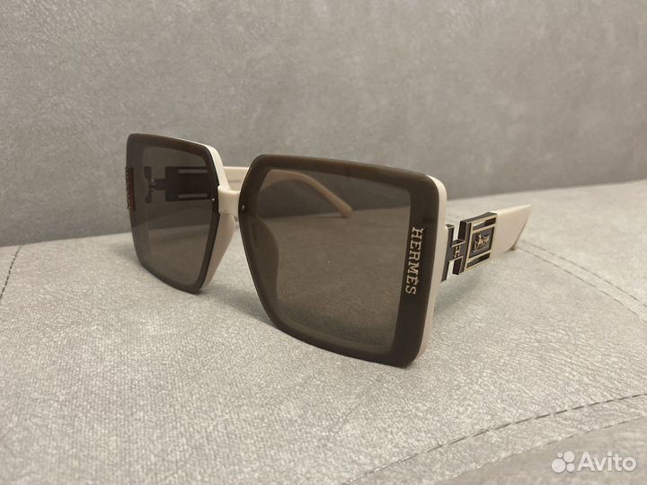 Солнцезащитные очки