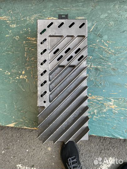 Усилитель bmw logic7