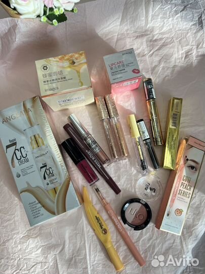 Набор косметики пакетом