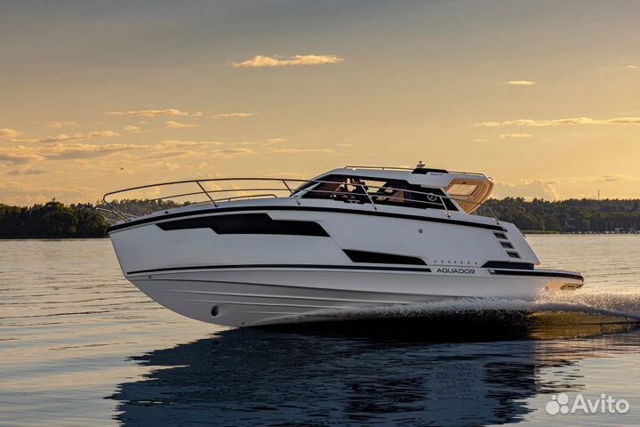 Катер Aquador 300 HT+2 мотора Mercury 200 л. с