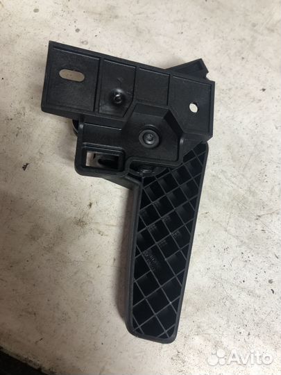 Салонная ручка капота Volkswagen Polo 6