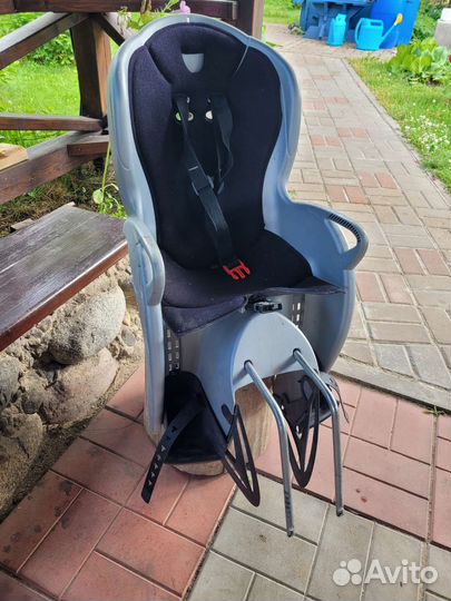 Детское велокресло hamax kiss до 22 кг