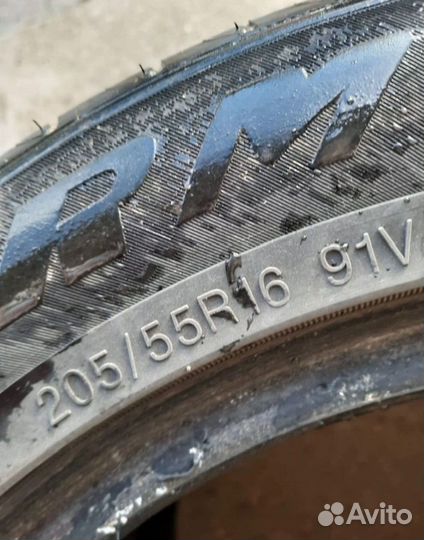 Accelera 651 2.25/4.5 R16