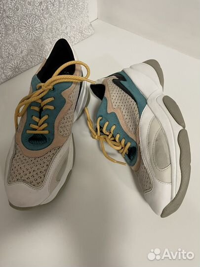 Кроссовки женские Geox, 37