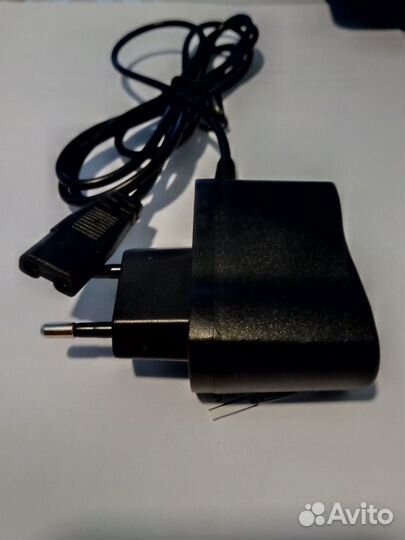 Сетевой шнур, блок питания
