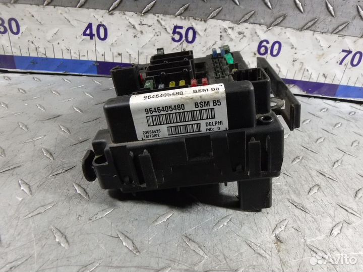 Блок предохранителей Peugeot 406