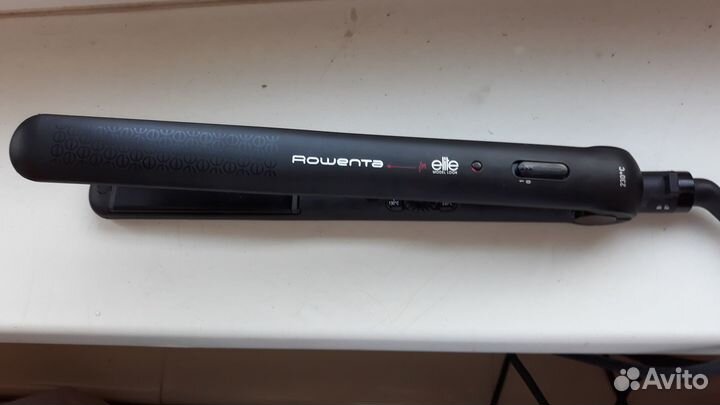Стайлер- утюжок для волос Rowenta elite model look