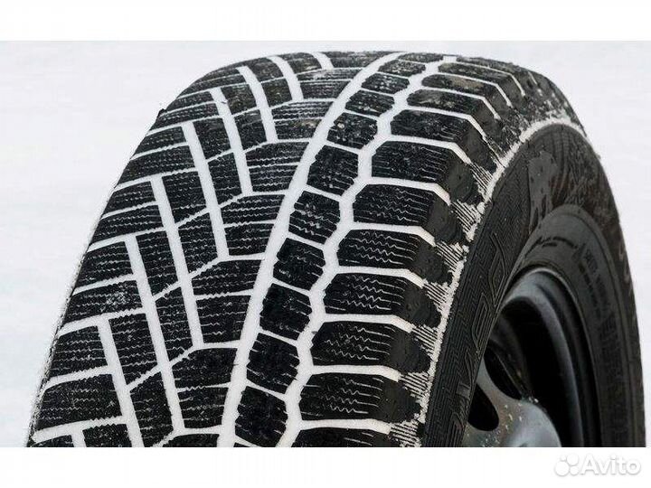 Gislaved Soft Frost 200 215/60 R16 99T