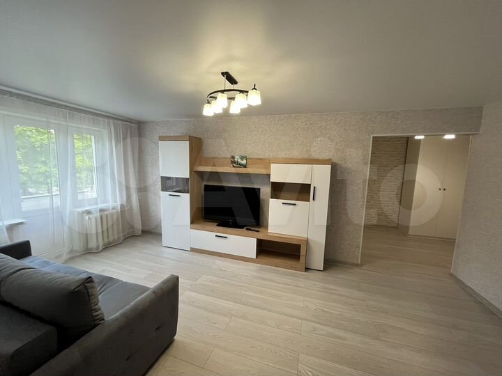 3-к. квартира, 64 м², 3/4 эт.