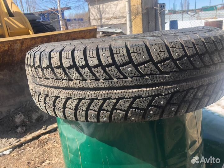 Gislaved Frost 235/70 R16 106