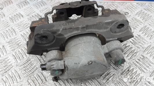 Суппорт тормозной передний левый BMW X5 E70 (1NT04