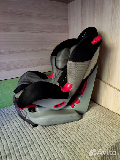 Автокресло 9 - 25 кг до 7-8 лет