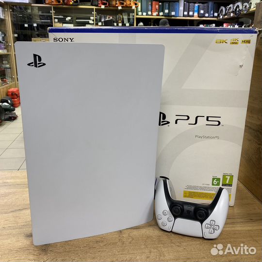 Игровая приставка Sony PlayStation 5, с дисководом
