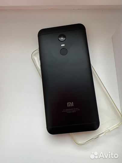 Xiaomi Redmi 5 Plus, 4/64 ГБ